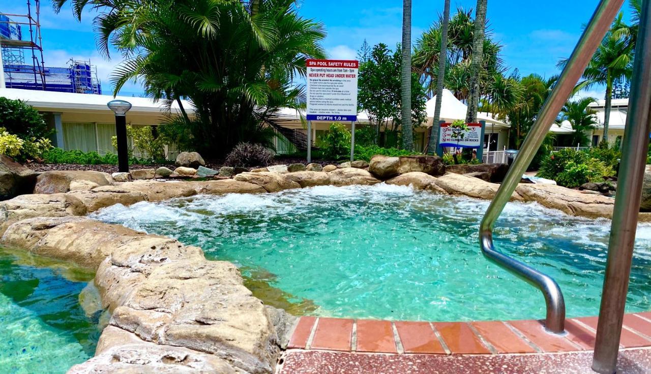 Resort Queen Studio At Alex Beach Resort アレクサンドラ・ヘッドランド エクステリア 写真